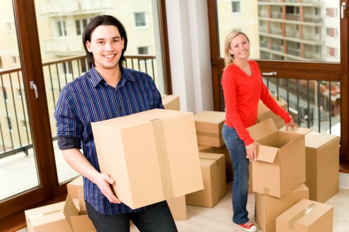 Local furniture pick-up for flats and terraces in Morden